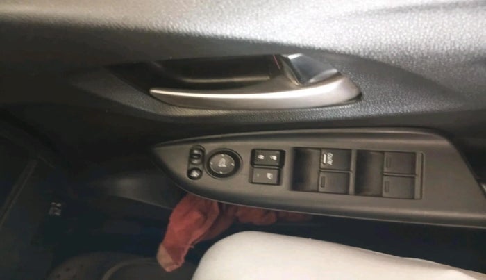 2018 Honda WR-V 1.2L I-VTEC VX MT, Petrol, Manual, 19,862 km, interior