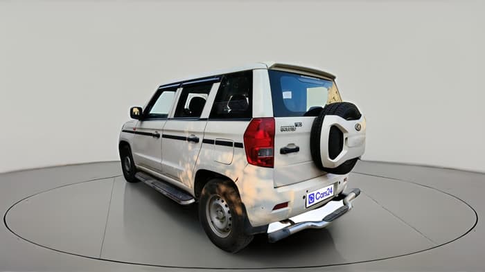 2022 Mahindra BOLERO NEO N 4, Diesel, Manual, 28,683 km, exterior