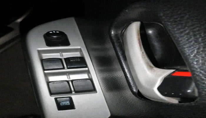 2015 Maruti Wagon R 1.0 VXI, Petrol, Manual, 35,720 km, interior