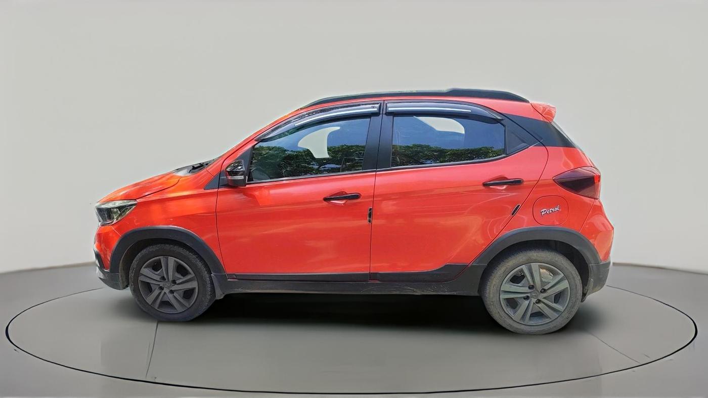 2022 Tata TIAGO NRG XZ MT, Petrol, Manual, 42,296 km, exterior