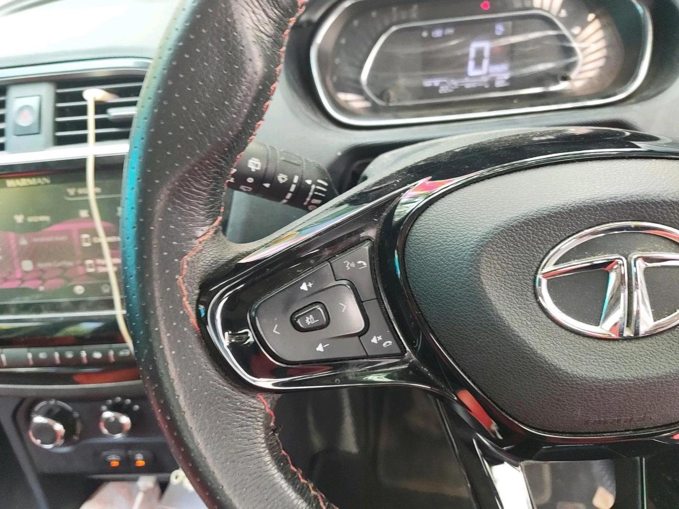 2022 Tata TIAGO NRG XZ MT, Petrol, Manual, 42,296 km, interior