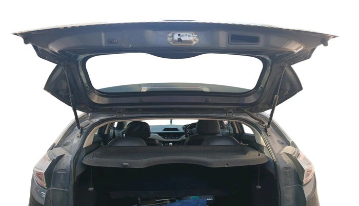 2018 Tata NEXON XM PETROL, Petrol, Manual, 79,457 km, exterior