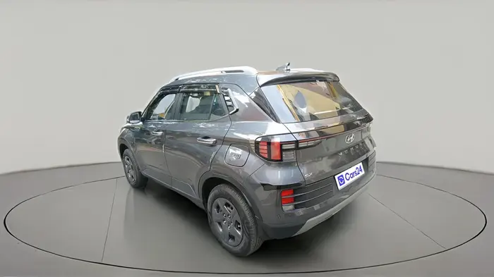 2024 Hyundai VENUE SX 1.2 PETROL, Petrol, Manual, 8,541 km, exterior