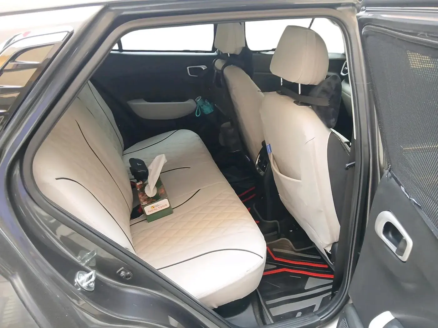 2024 Hyundai VENUE SX 1.2 PETROL, Petrol, Manual, 8,541 km, interior