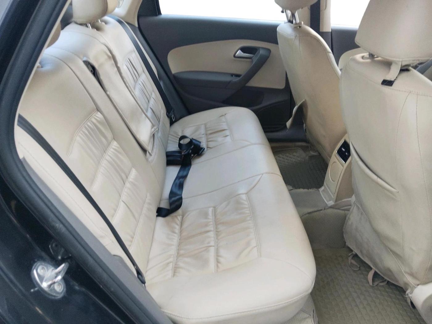 2011 Volkswagen Vento HIGHLINE DIESEL 1.6, Diesel, Manual, 1,07,681 km, interior