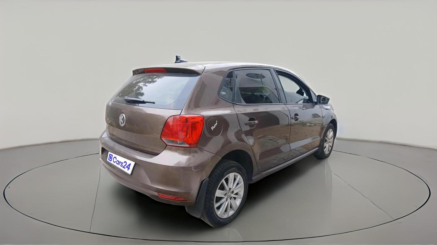 2016 Volkswagen Polo HIGHLINE1.2L, Petrol, Manual, 46,750 km, exterior