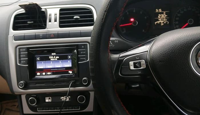 2016 Volkswagen Polo HIGHLINE1.2L, Petrol, Manual, 46,712 km, interior