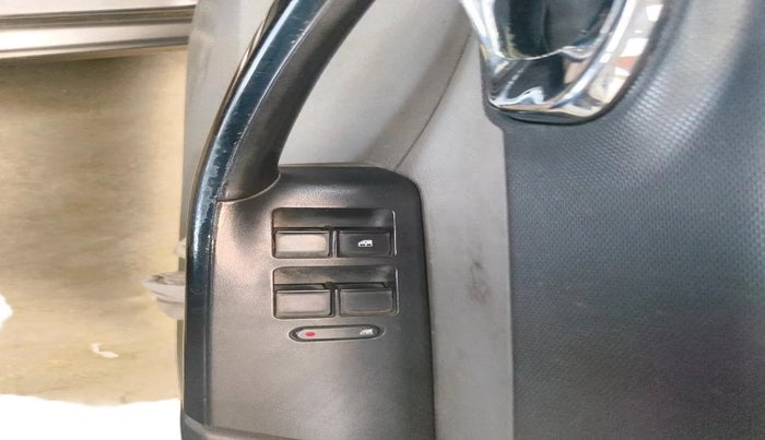 2018 Tata Tiago XZ DIESEL, Diesel, Manual, 1,99,775 km, interior