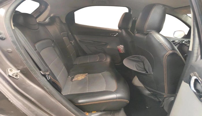 2018 Tata Tiago XZ DIESEL, Diesel, Manual, 1,99,775 km, interior