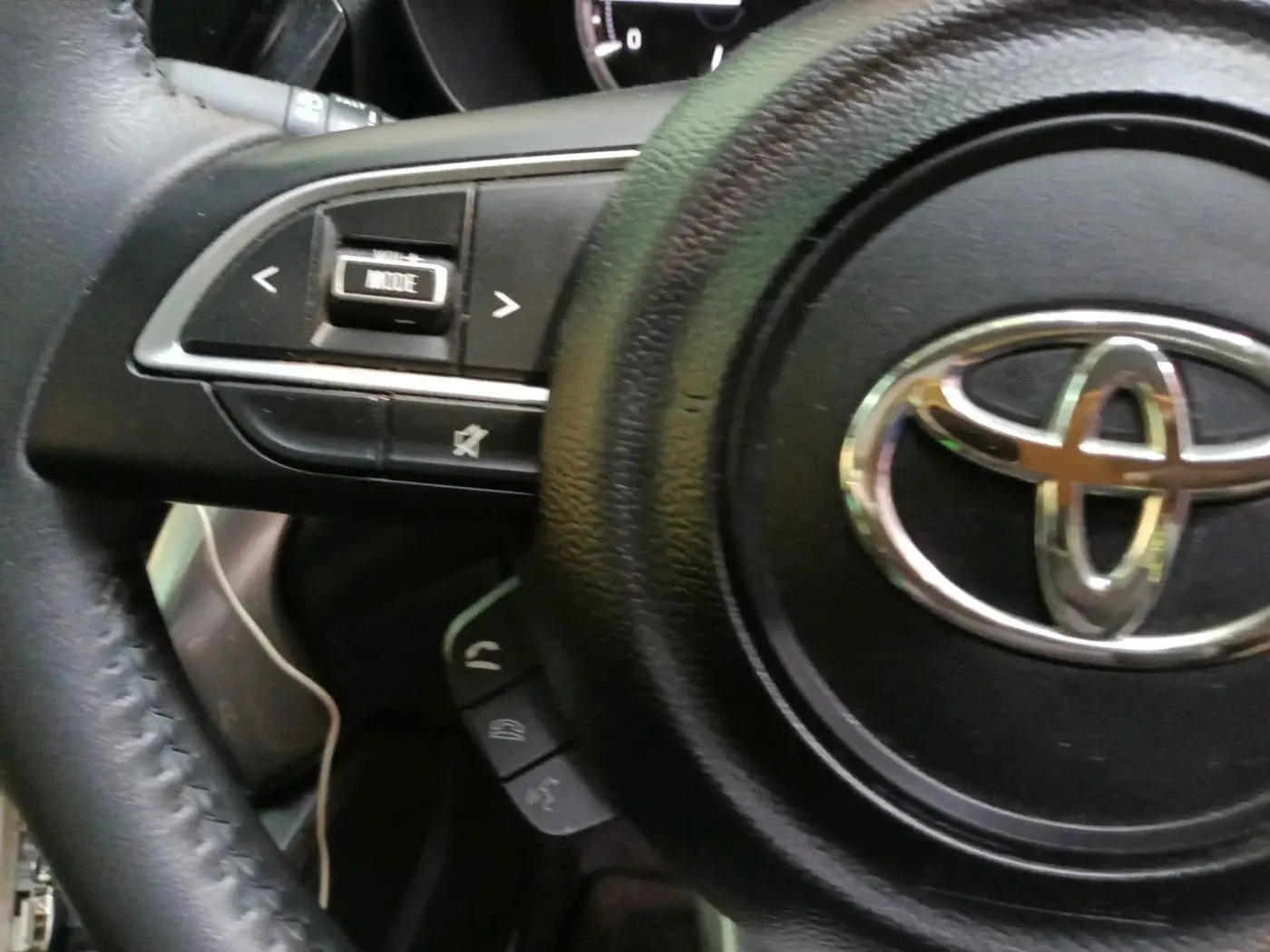 2023 Toyota URBAN CRUISER HYRYDER V NEO DRIVE, Petrol, Manual, 52,993 km, interior