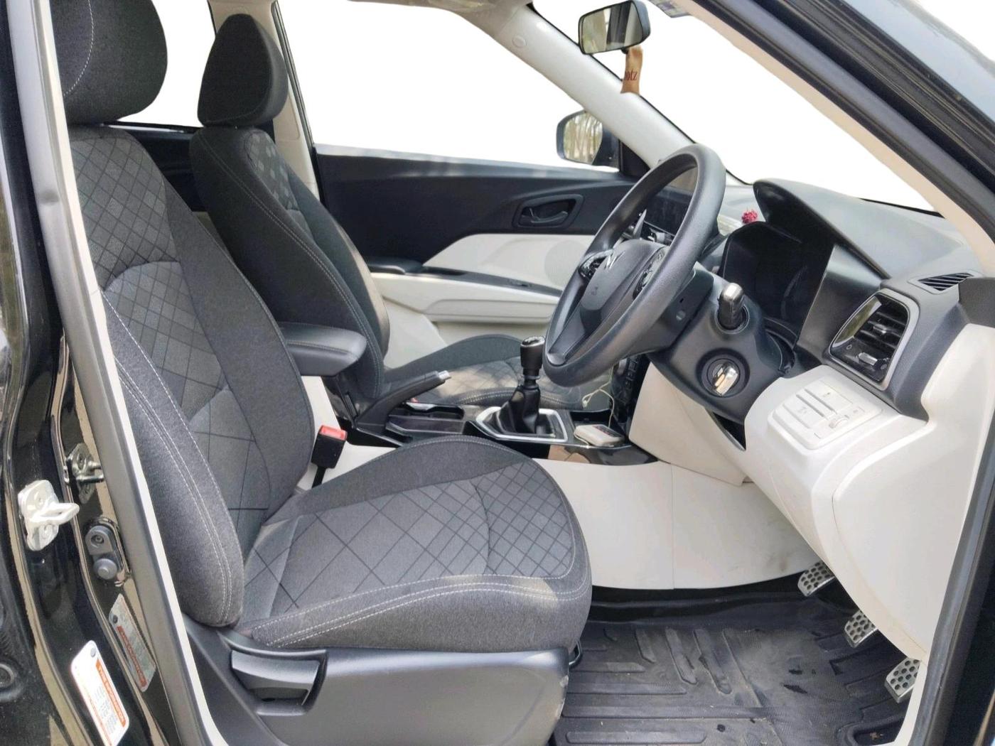 2024 Mahindra XUV 3XO MX3 Pro 1.5 Turbo Diesel, Diesel, Manual, 41,000 km, interior