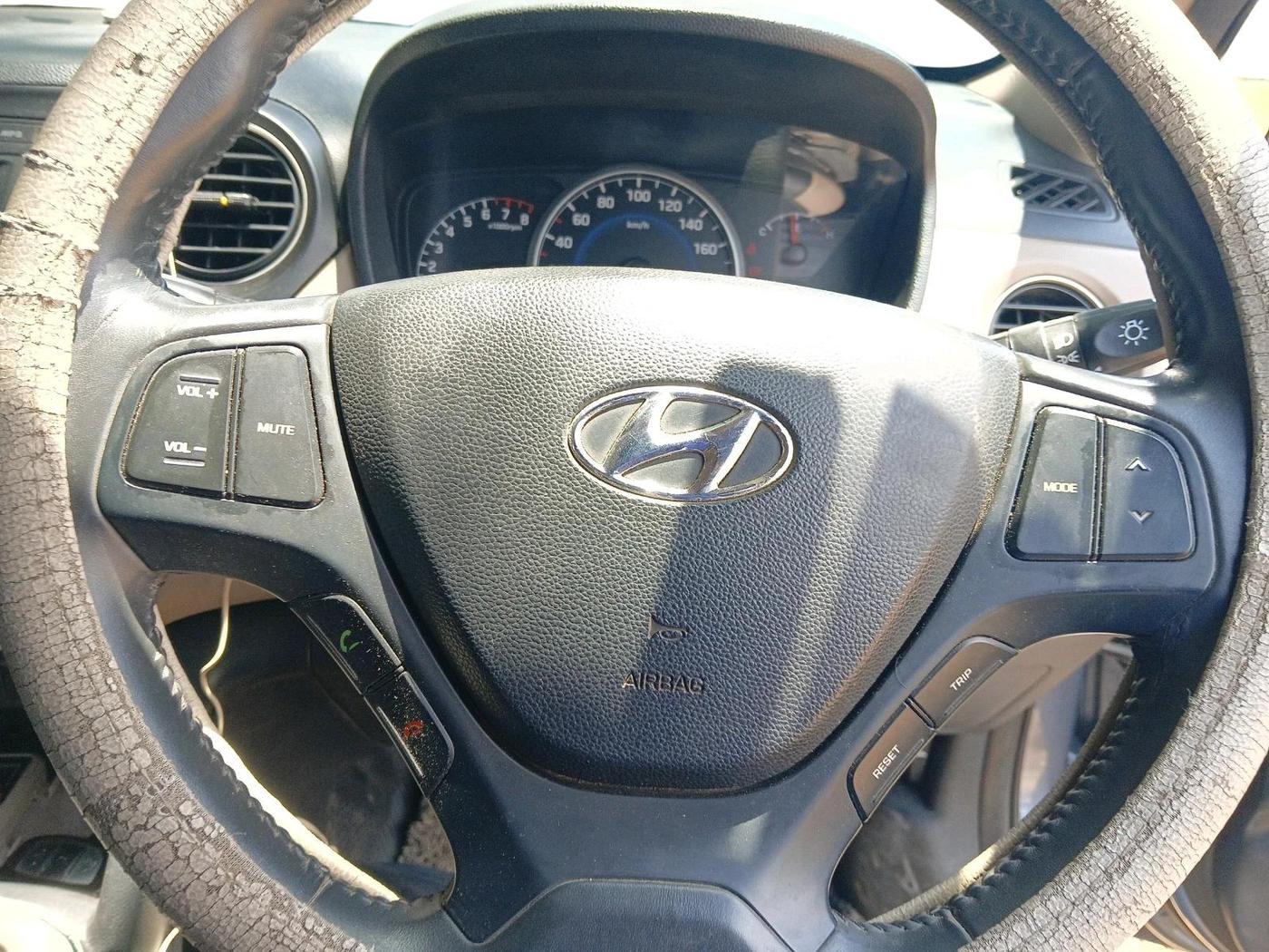 2016 Hyundai Grand i10 ASTA 1.2 KAPPA VTVT, Petrol, Manual, 57,732 km, interior
