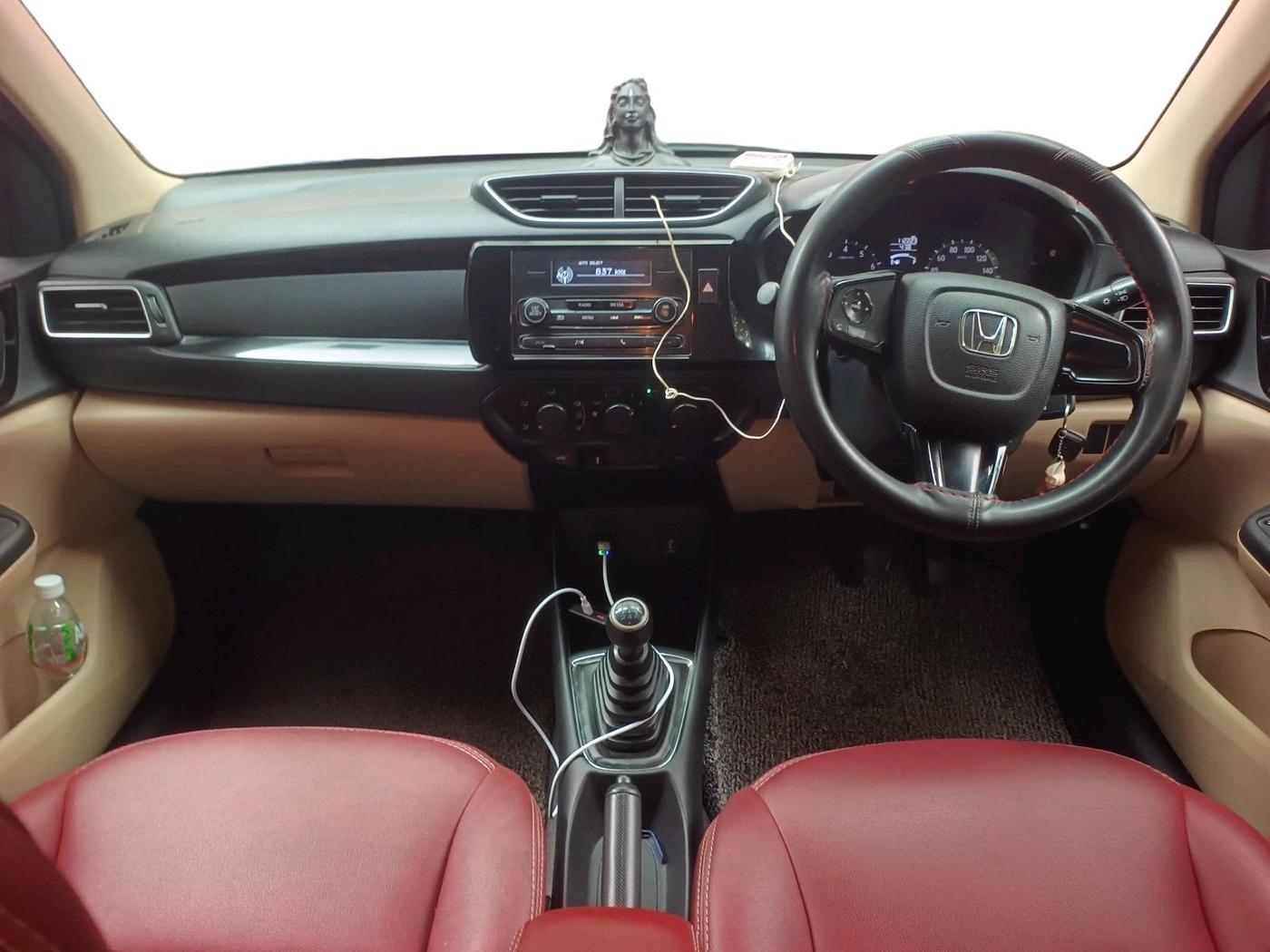 2019 Honda Amaze 1.2L I-VTEC S, Petrol, Manual, 1,12,222 km, interior