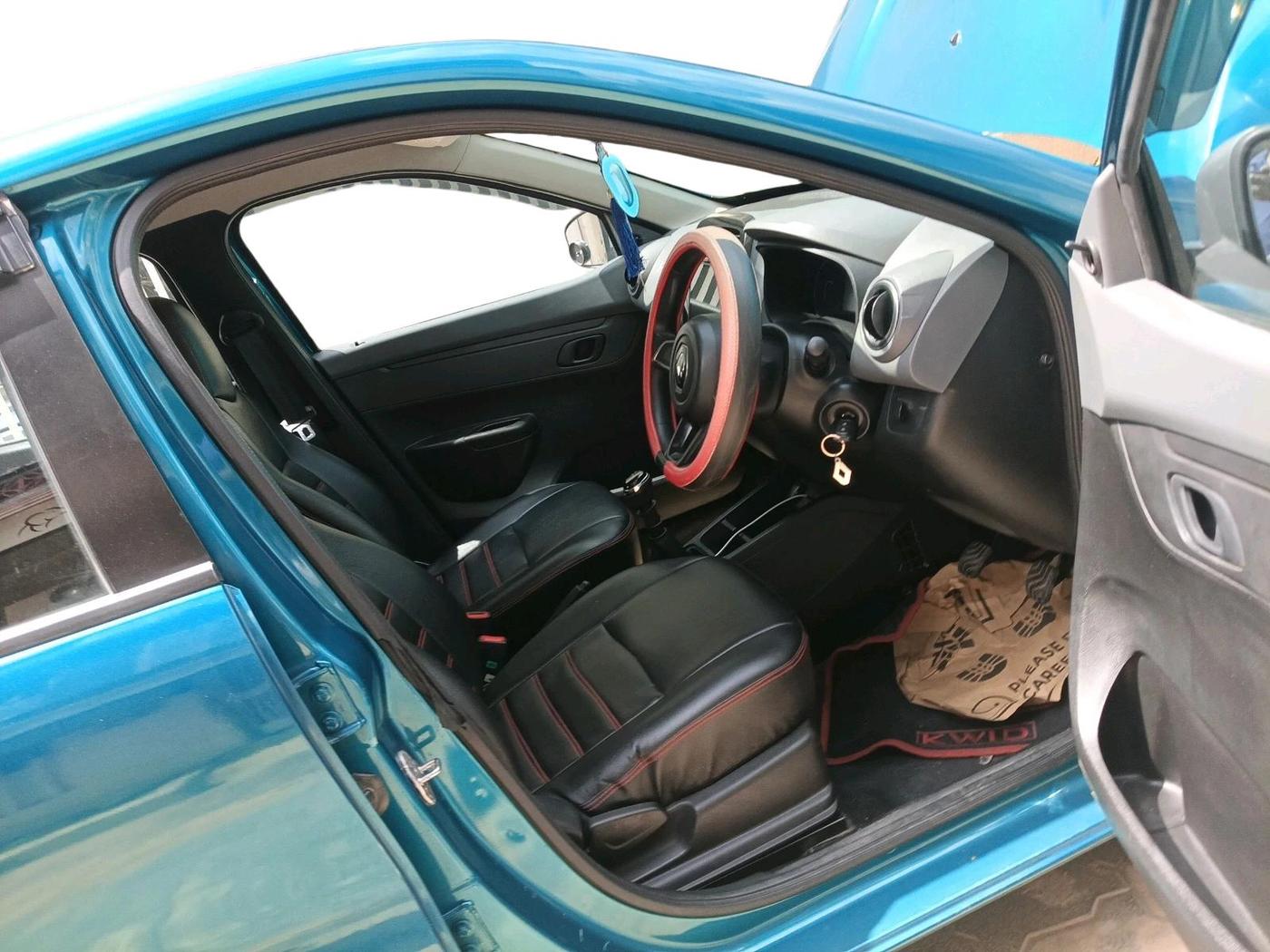 2020 Renault Kwid RXT 1.0 (O), Petrol, Manual, 22,819 km, interior