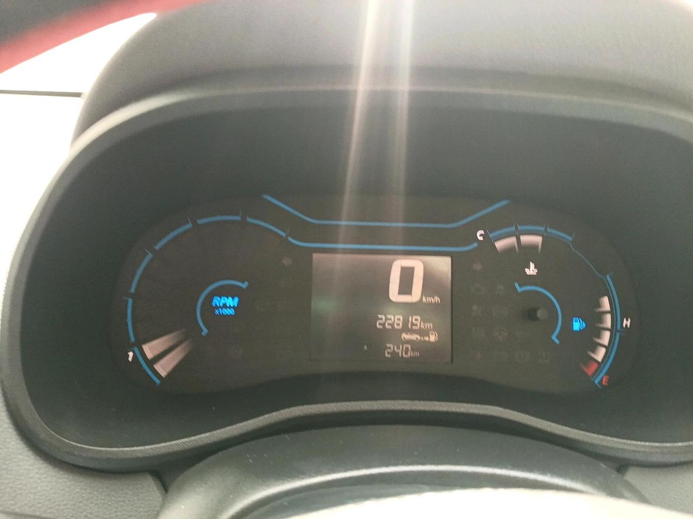 2020 Renault Kwid RXT 1.0 (O), Petrol, Manual, 22,819 km, interior