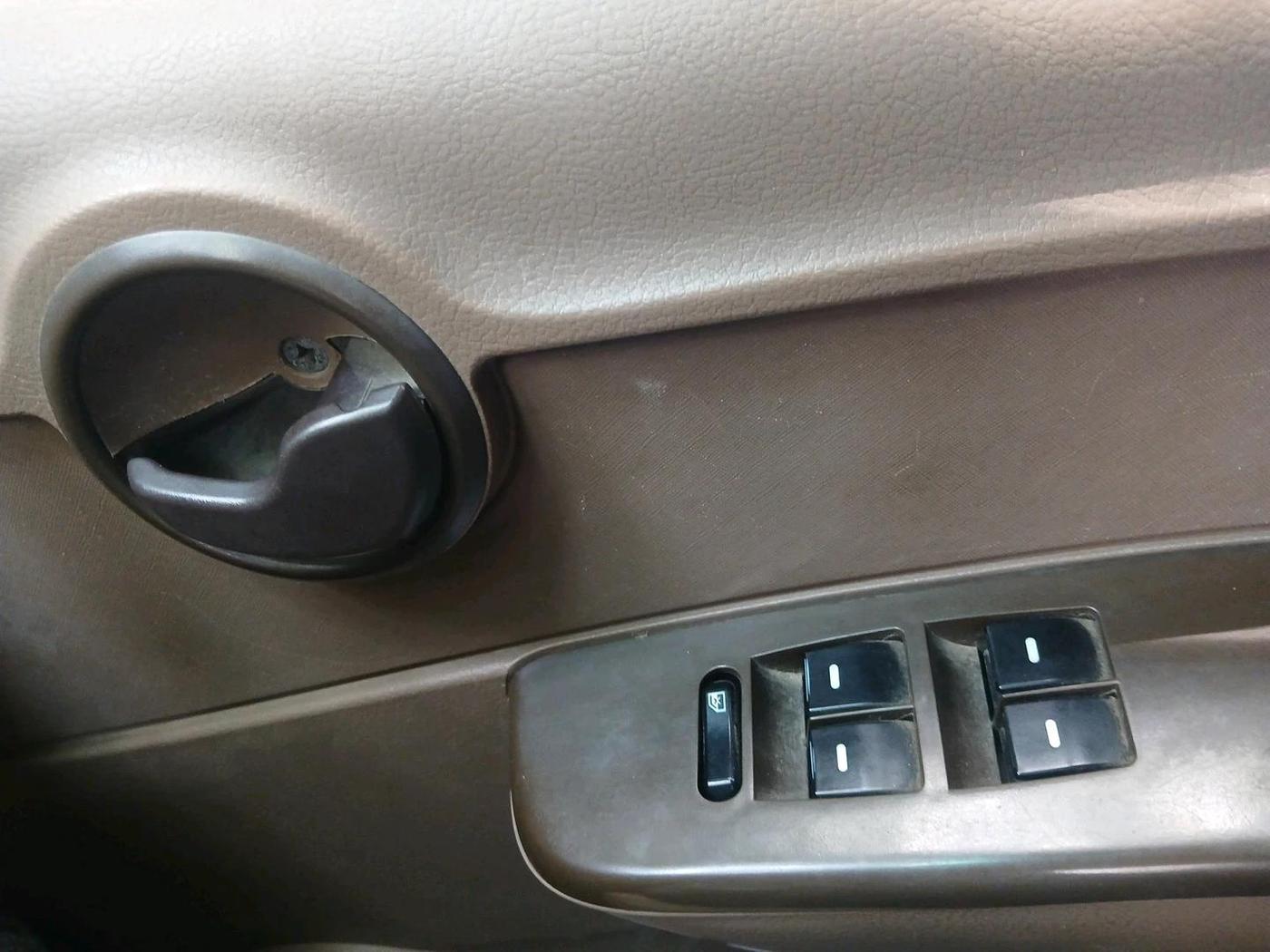 2012 Mahindra Xylo D2, Diesel, Manual, 90,030 km, interior