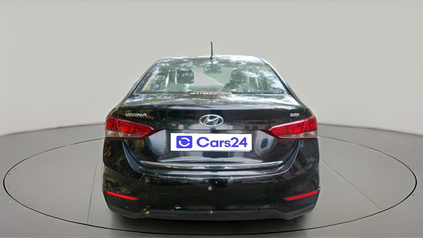 2018 Hyundai Verna 1.6 E CRDI, Diesel, Manual, 1,56,734 km, exterior