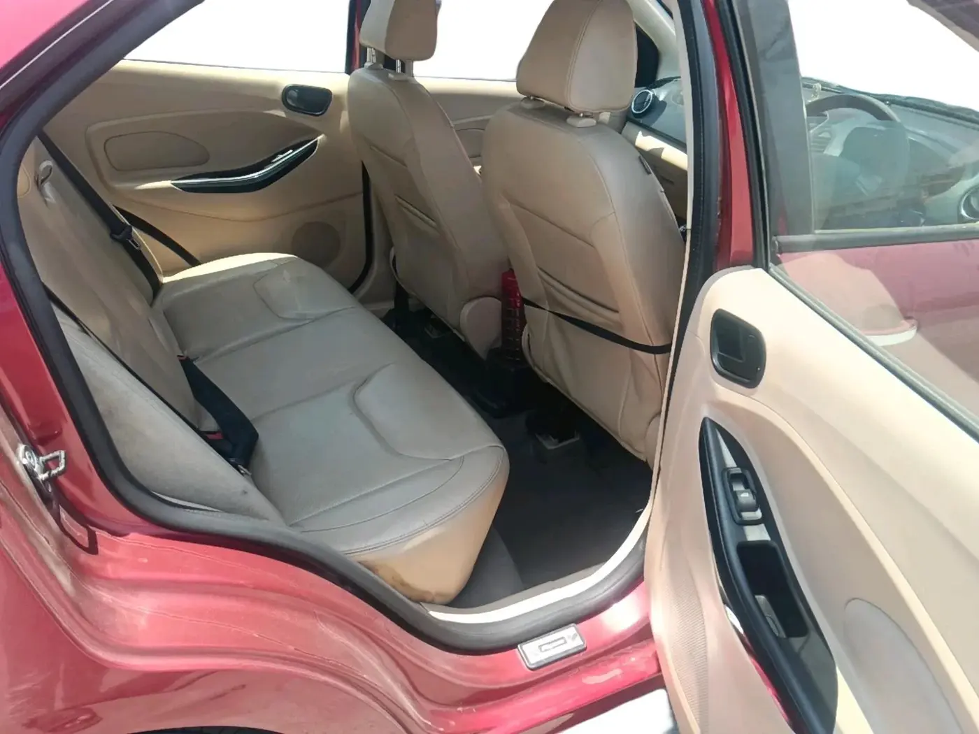 2015 Ford Figo Aspire TITANIUM1.5 DIESEL, Diesel, Manual, 93,089 km, interior