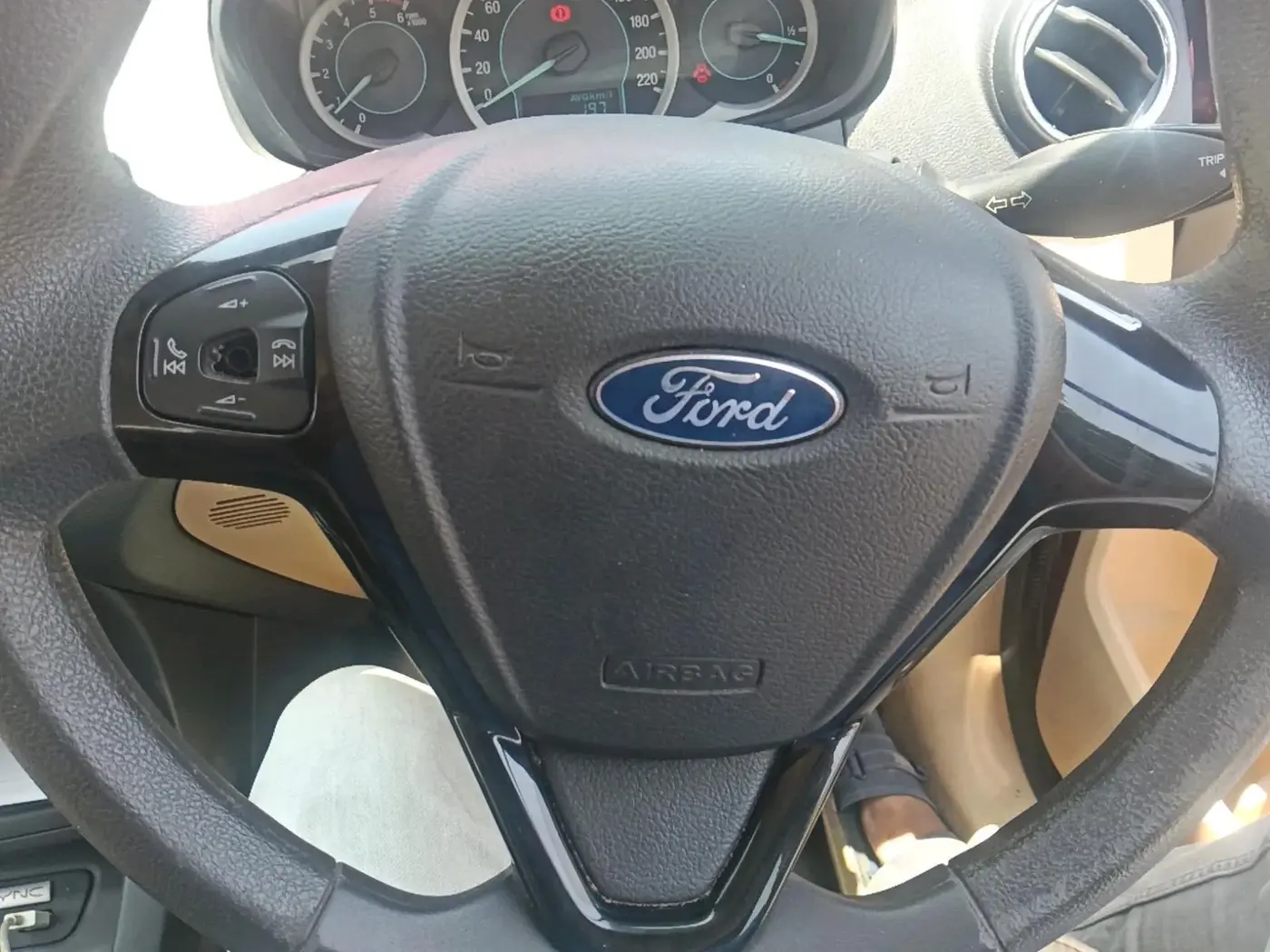 2015 Ford Figo Aspire TITANIUM1.5 DIESEL, Diesel, Manual, 93,089 km, interior