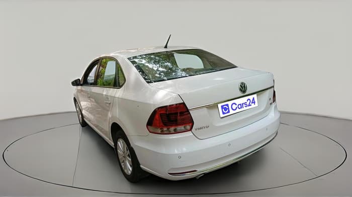 2017 Volkswagen Vento HIGHLINE PETROL AT, Petrol, Automatic, 50,153 km, exterior