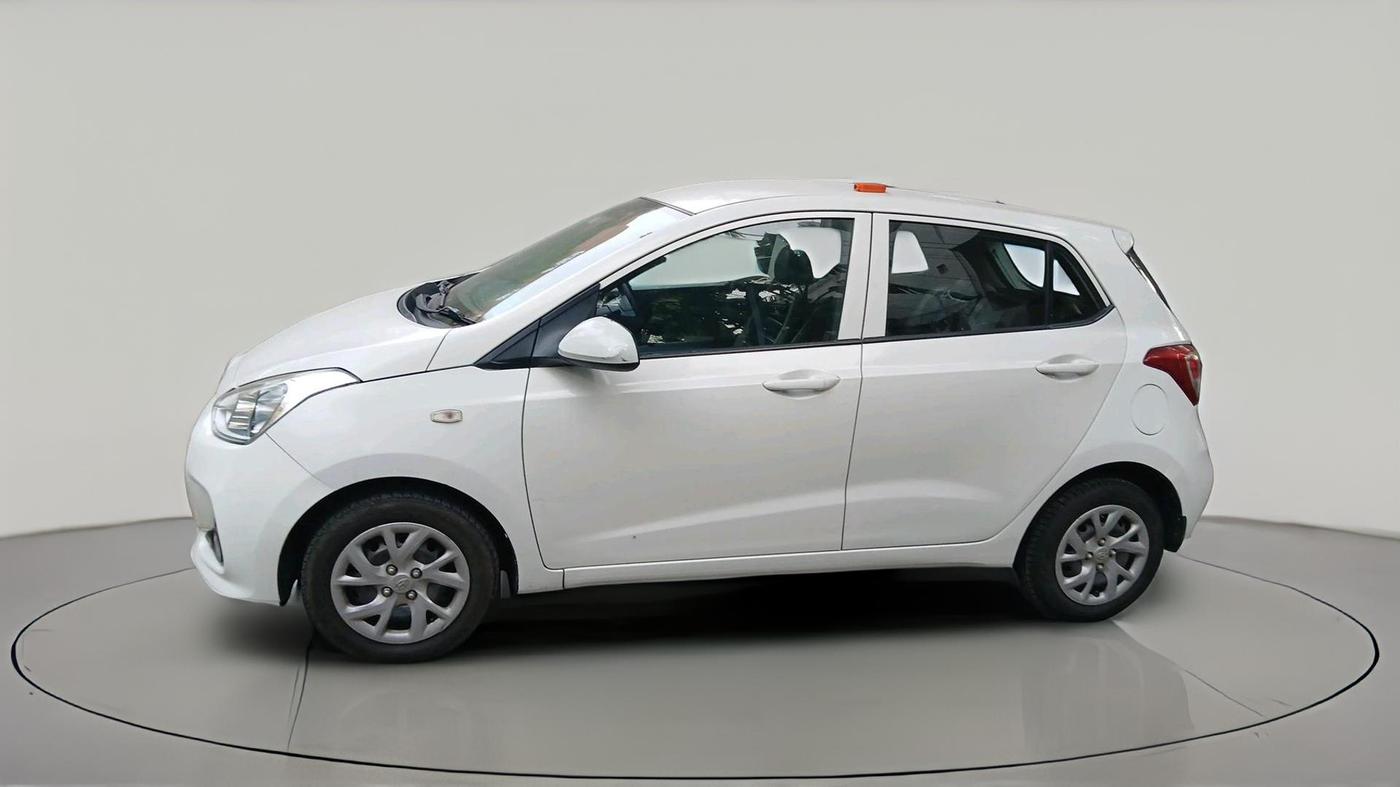 2017 Hyundai Grand i10 MAGNA AT 1.2 KAPPA VTVT, Petrol, Automatic, 60,759 km, exterior