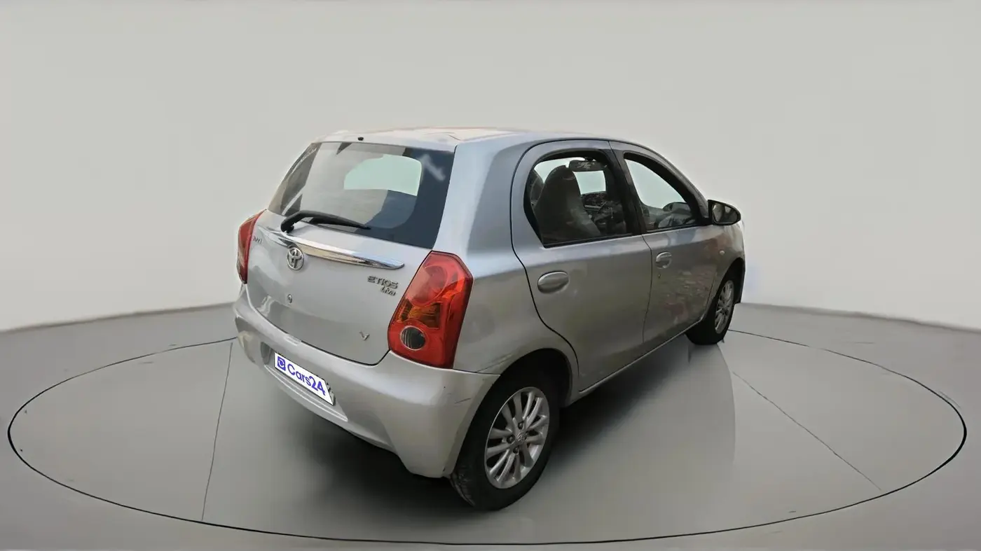 2011 Toyota Etios Liva V, Petrol, Manual, 94,191 km, exterior