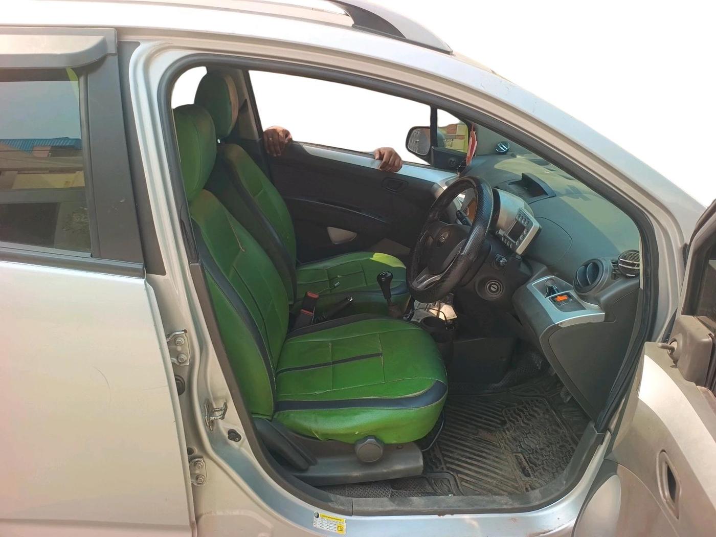 2014 Chevrolet Beat LT DIESEL, Diesel, Manual, 1,07,100 km, interior
