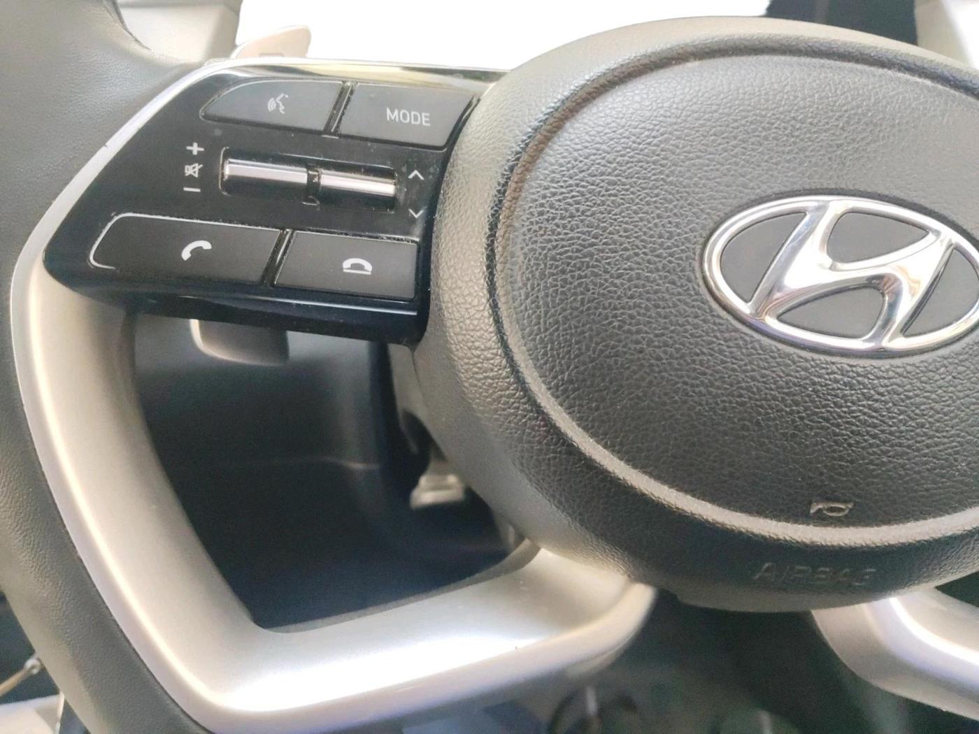 2023 Hyundai Creta SX (O) IVT 1.5 PETROL, Petrol, Automatic, 81,001 km, interior