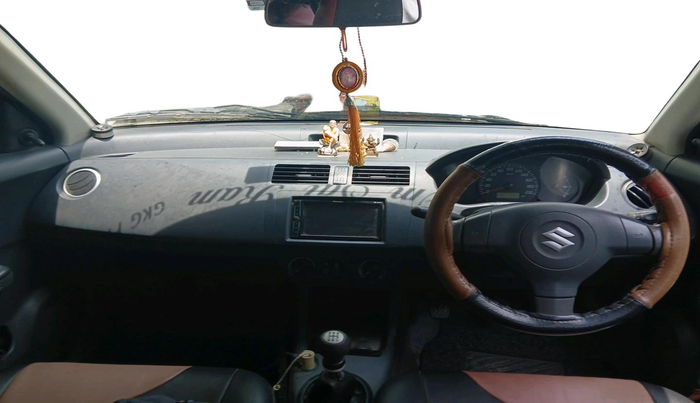 2011 Maruti Swift LXI, Petrol, Manual, 77,401 km, interior