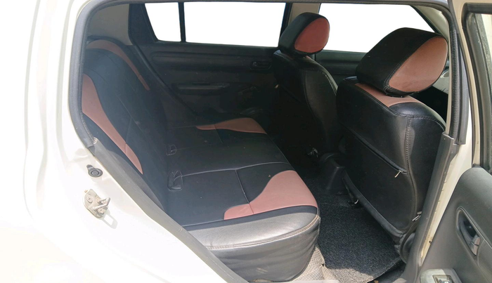 2011 Maruti Swift LXI, Petrol, Manual, 77,401 km, interior