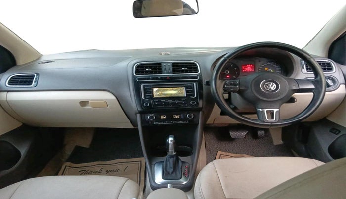 2014 Volkswagen Vento HIGHLINE 1.2 TSI AT, Petrol, Automatic, 1,05,057 km, interior