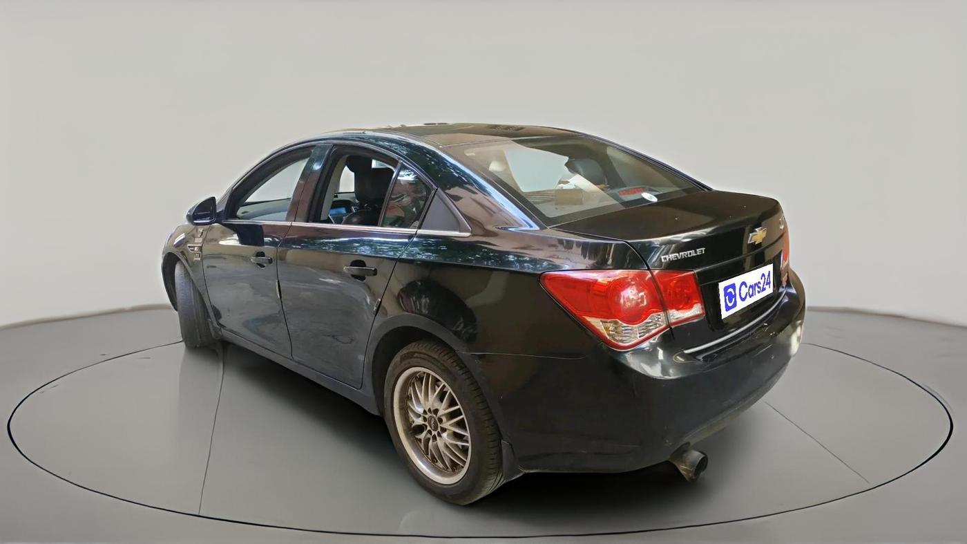 2011 Chevrolet Cruze LT, Diesel, Manual, 1,00,103 km, exterior