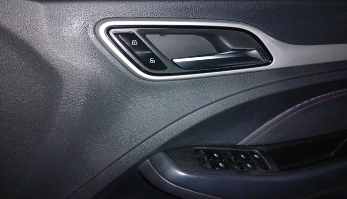 2022 MG ZS EV EXCLUSIVE, Electric, Automatic, 61,171 km, interior