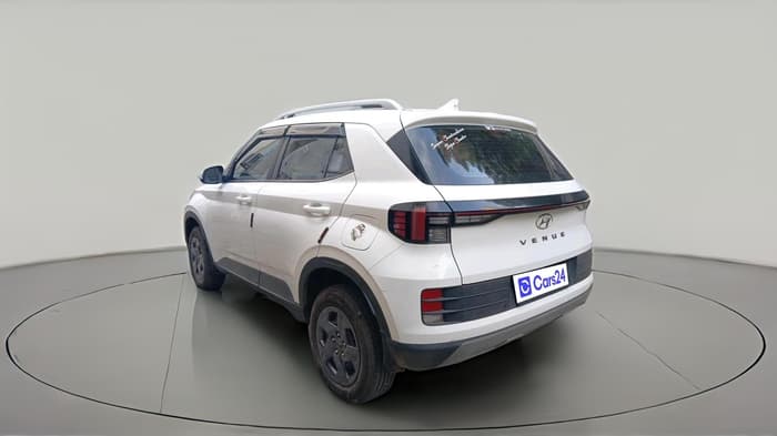 2023 Hyundai VENUE S(O) 1.2, Petrol, Manual, 15,325 km, exterior