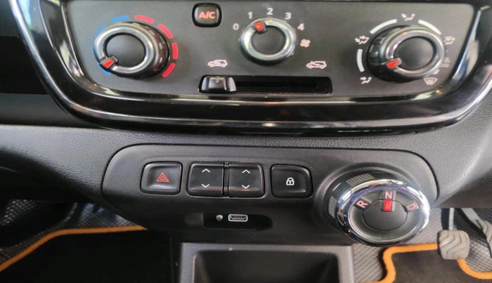 2019 Renault Kwid RXT 1.0 AMT (O), Petrol, Automatic, 18,678 km, interior