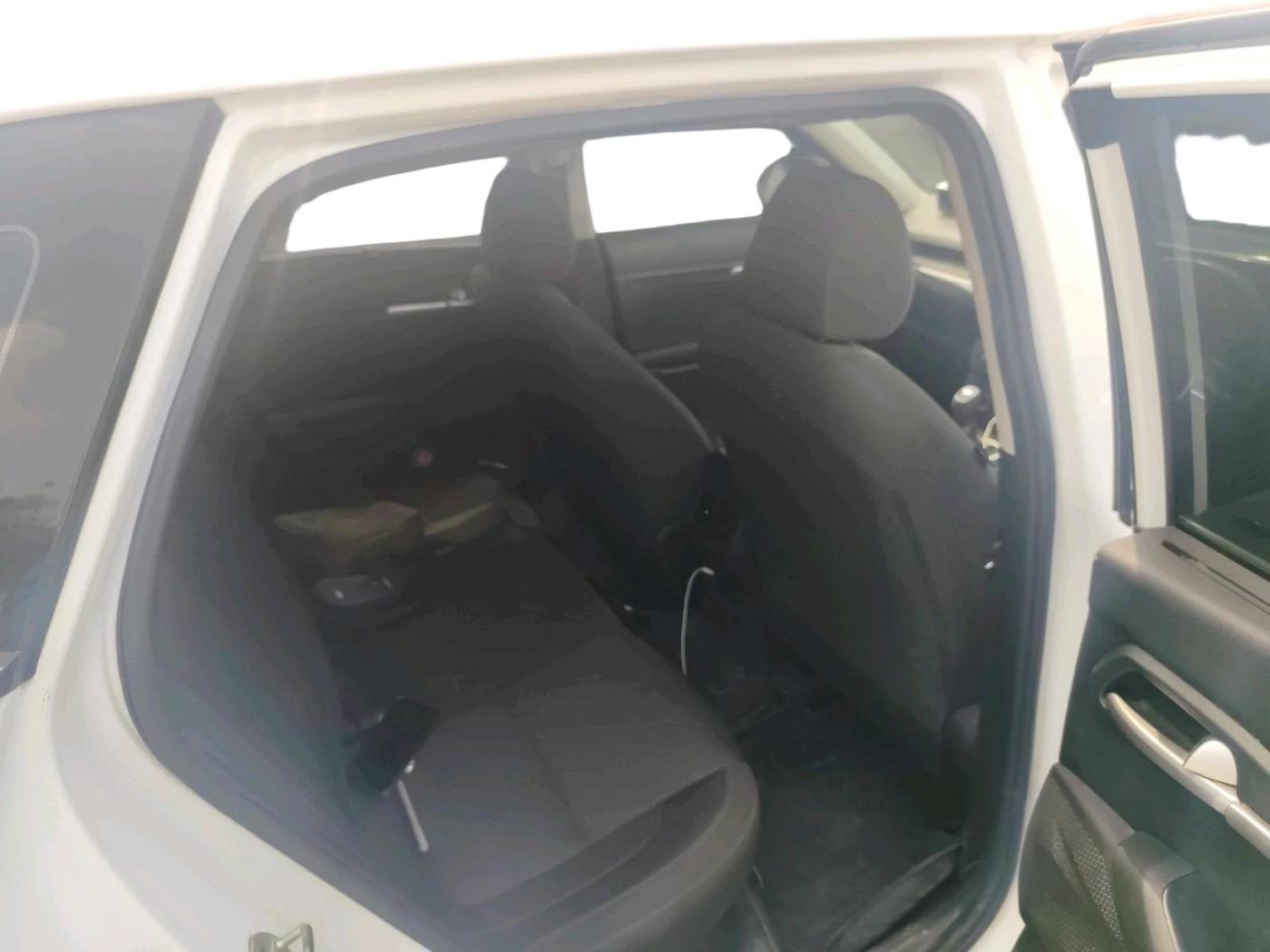 2022 KIA SELTOS HTK PLUS 1.5 DIESEL, Diesel, Manual, 1,33,238 km, interior