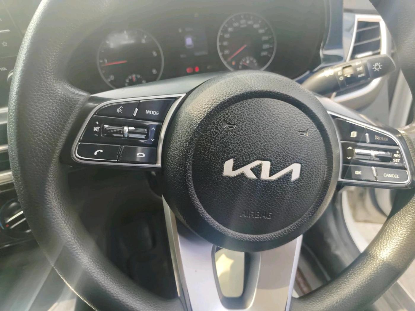 2022 KIA SELTOS HTK PLUS 1.5 DIESEL, Diesel, Manual, 1,33,238 km, interior