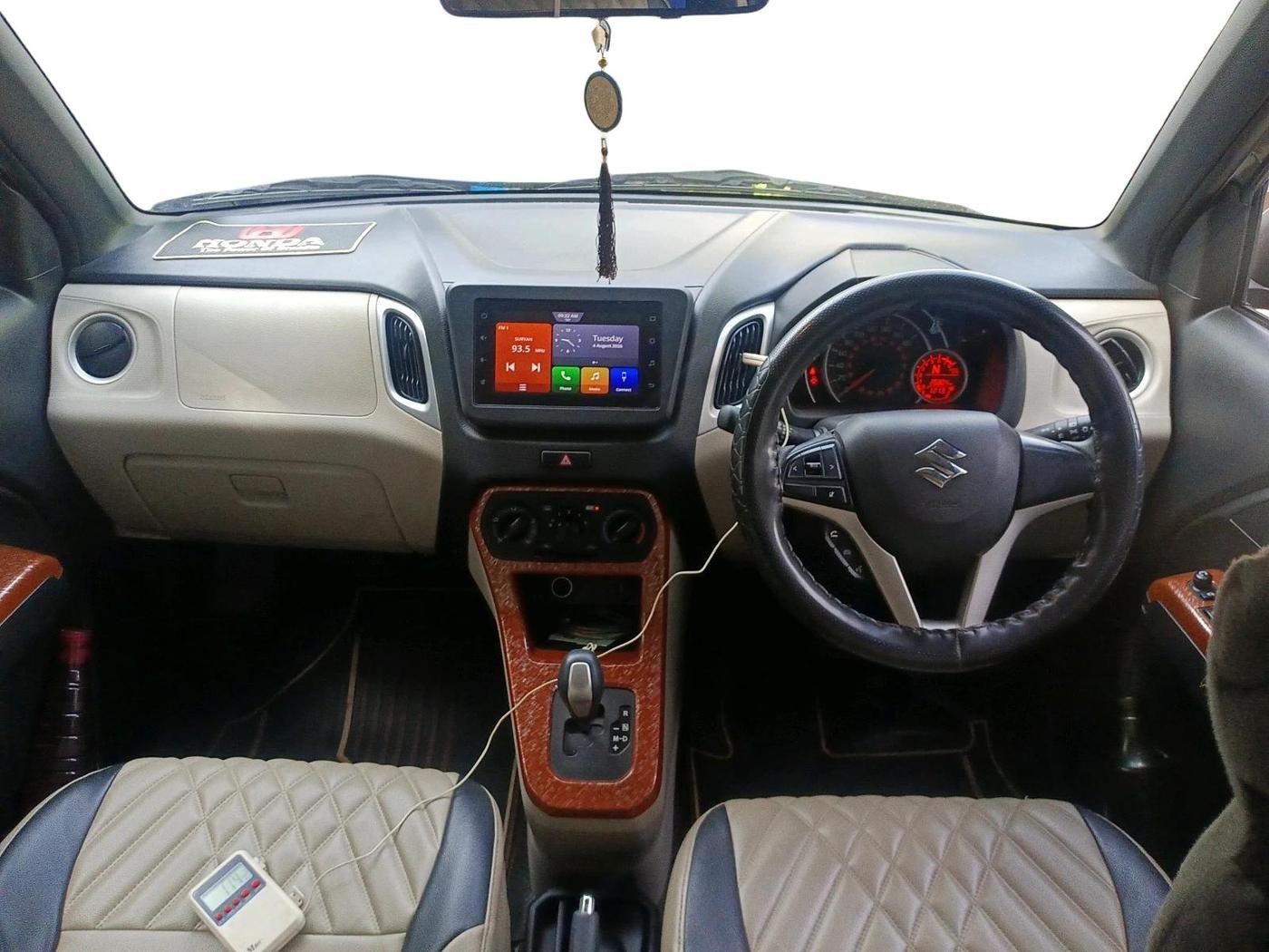 2019 Maruti New Wagon-R ZXI 1.2 AMT, Petrol, Automatic, 26,804 km, interior