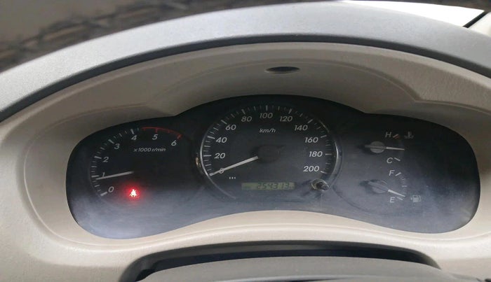 2014 Toyota Innova 2.5 GX 8 STR, Diesel, Manual, 2,54,313 km, interior