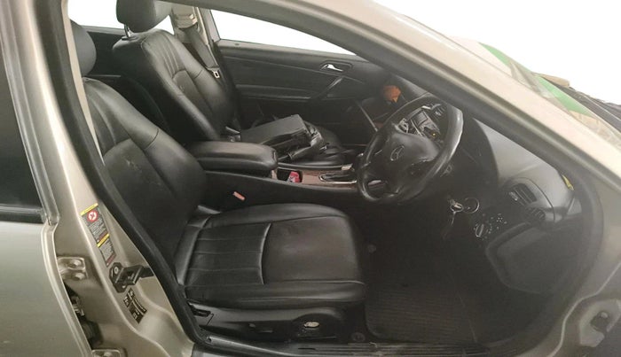 2006 Mercedes Benz C Class 200K MT, Petrol, Manual, 1,27,429 km, interior