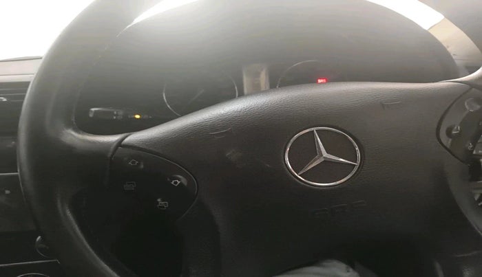 2006 Mercedes Benz C Class 200K MT, Petrol, Manual, 1,27,429 km, interior