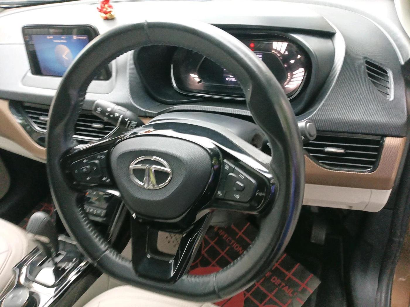 2023 Tata NEXON  XZA Plus LUXS Jet, Petrol, Automatic, 12,315 km, interior
