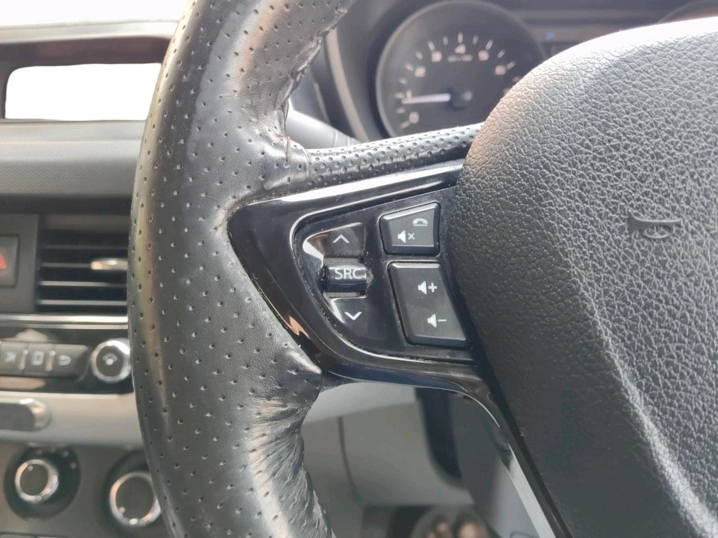 2018 Tata NEXON XM DIESEL, Diesel, Manual, 1,26,772 km, interior