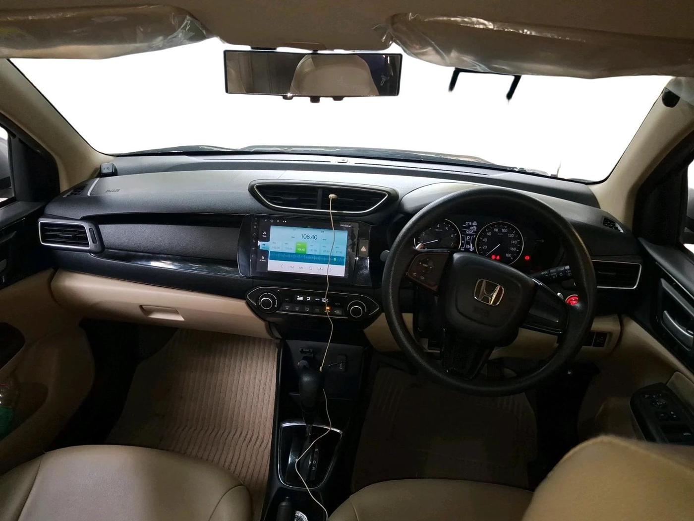 2019 Honda Amaze 1.2L I-VTEC V CVT, Petrol, Automatic, 73,180 km, interior