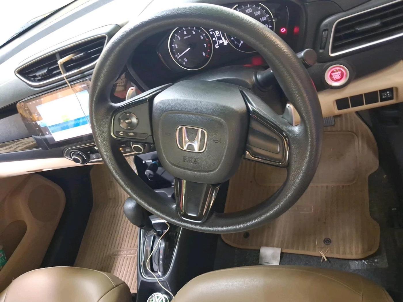 2019 Honda Amaze 1.2L I-VTEC V CVT, Petrol, Automatic, 73,180 km, interior