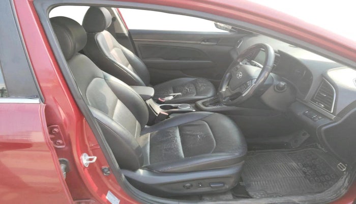 2016 Hyundai New Elantra 2.0 SX(O) AT PETROL, Petrol, Automatic, 67,552 km, interior