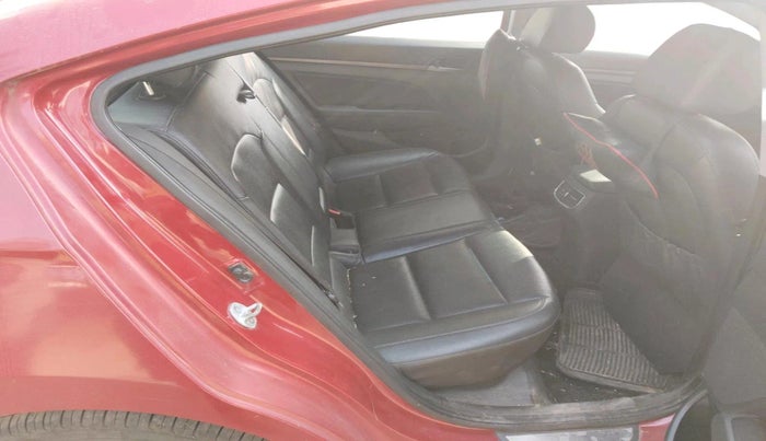 2016 Hyundai New Elantra 2.0 SX(O) AT PETROL, Petrol, Automatic, 67,552 km, interior