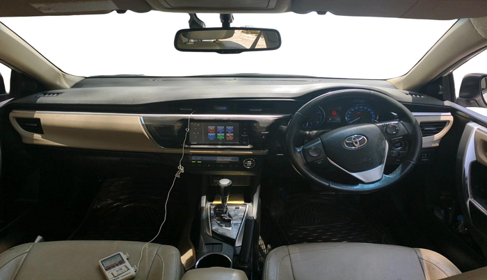 2014 Toyota Corolla Altis VL CVT PETROL, Petrol, Automatic, 52,150 km, interior