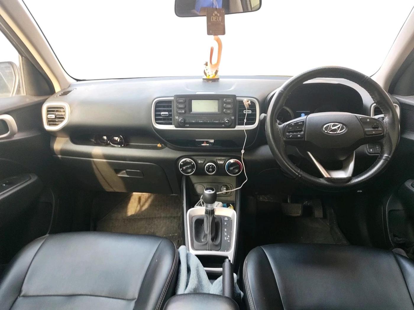 2019 Hyundai VENUE S 1.0 TURBO DCT, Petrol, Automatic, 40,084 km, interior