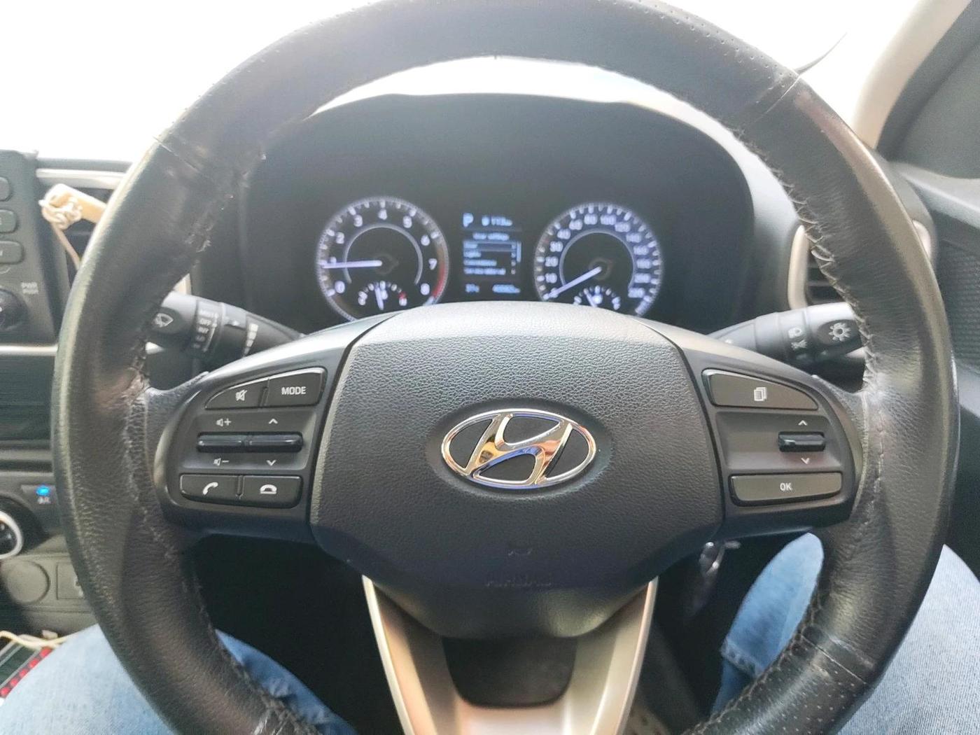 2019 Hyundai VENUE S 1.0 TURBO DCT, Petrol, Automatic, 40,084 km, interior